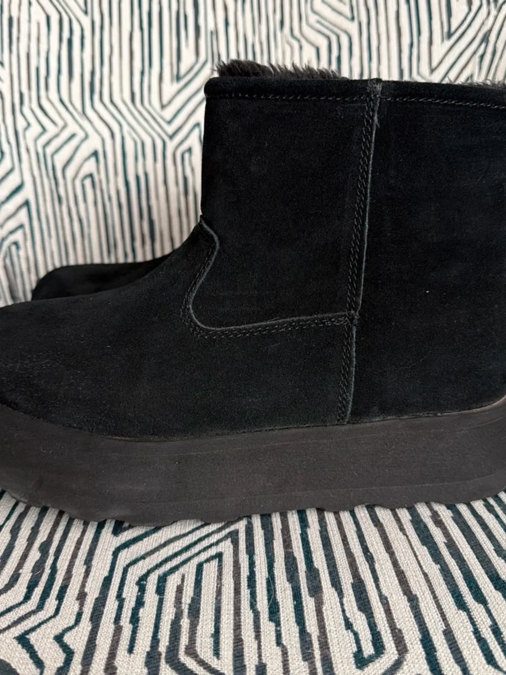 Time And Tru Black Suede Platform Winter Boots with Faux Fur